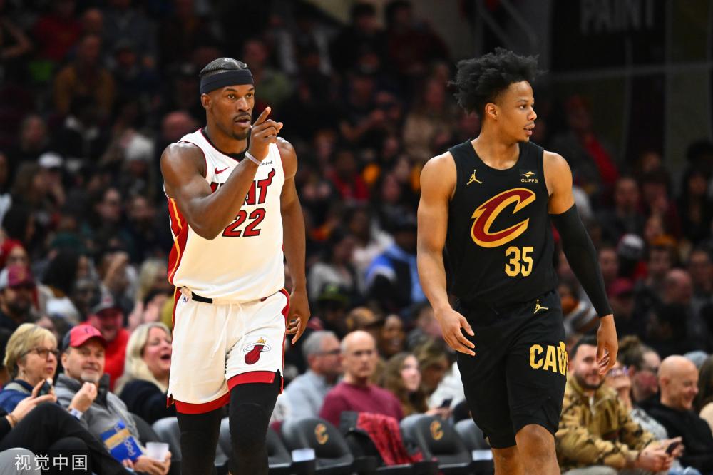 后场的逼抢 后场的逼抢